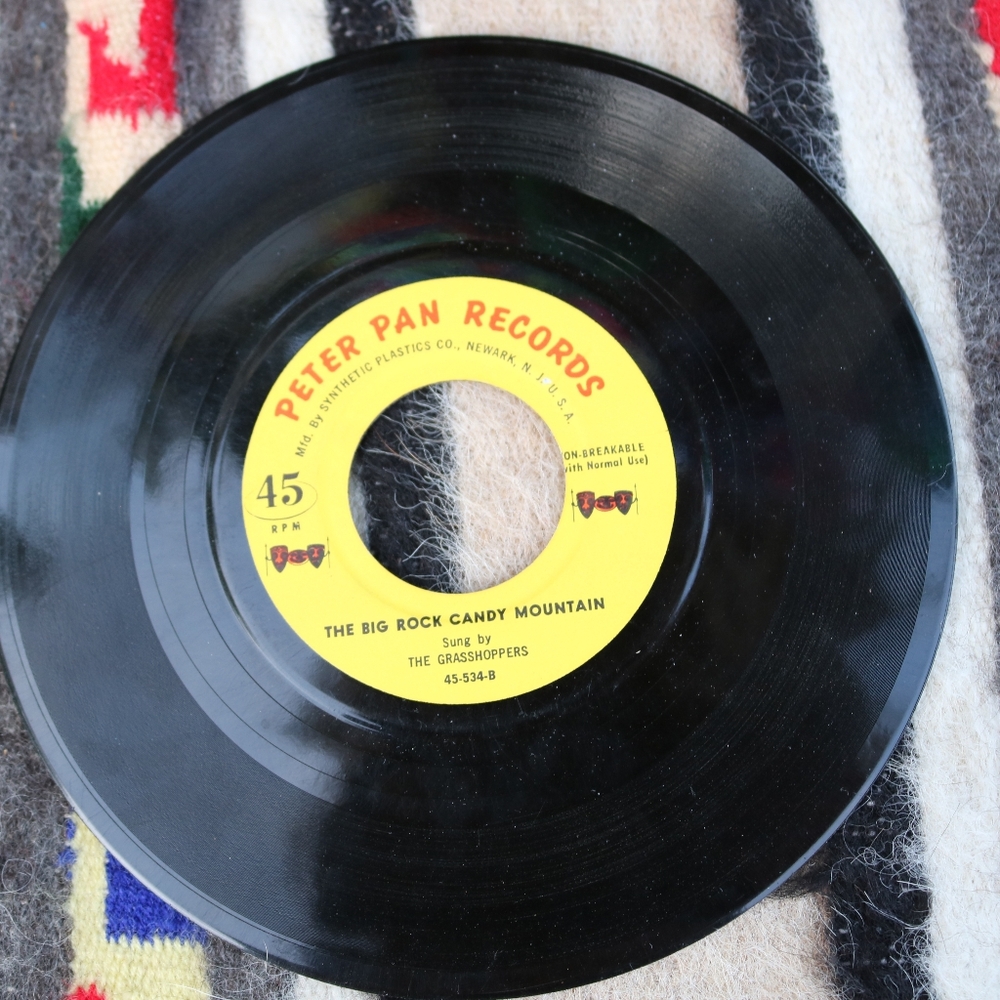 Row Row Your Boat Children's Album Vinyl Record 45RPM Decor Music Nostalgia - Picture 3 of 5
